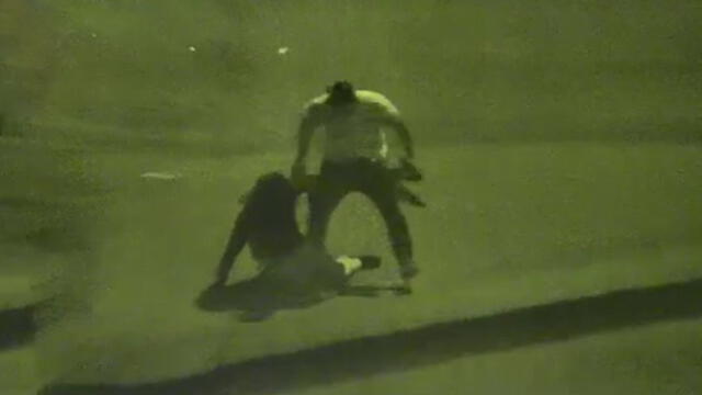 Ate: Cámara de seguridad captan a hombre golpeando brutalmente a su pareja [VIDEO]