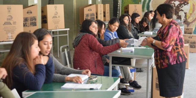 Elecciones en Ecuador son las "más complejas de la historia": hay 81.278 candidatos