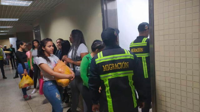 Cientos de venezolanos han sido expulsados del Perú en los últimos meses, muchos por participar en delitos y otros por documentación ilegal. Foto: TV Venezuela.