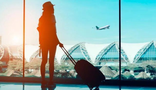 ¿Buscas viajar en 2023? conoce cómo y dónde comprar vuelos baratos nacionales e internacionales. Foto: Shutterstock