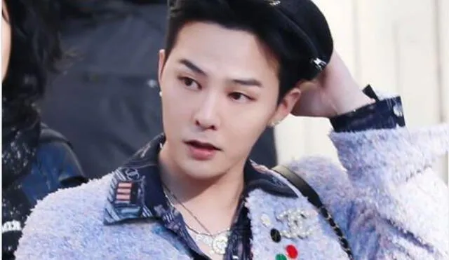 G-Dragon de Big Bang deslumbró con el traje de la colección femenina de Chanel.