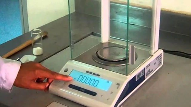 Un kilogramo deja de ser un kilo: Conoce el nuevo valor que tendrá en vida diaria [VIDEO]