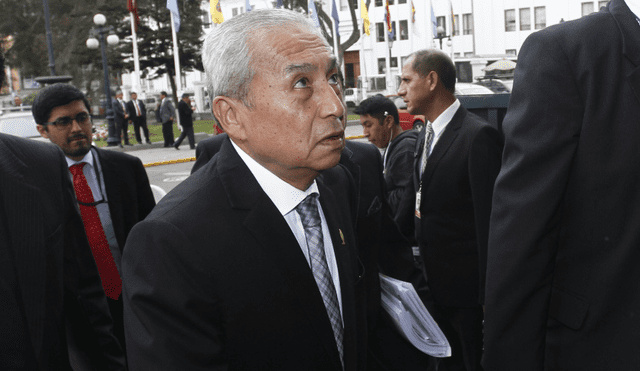 Fracasa convocatoria a favor del fiscal Pedro Chávarry [FOTO]
