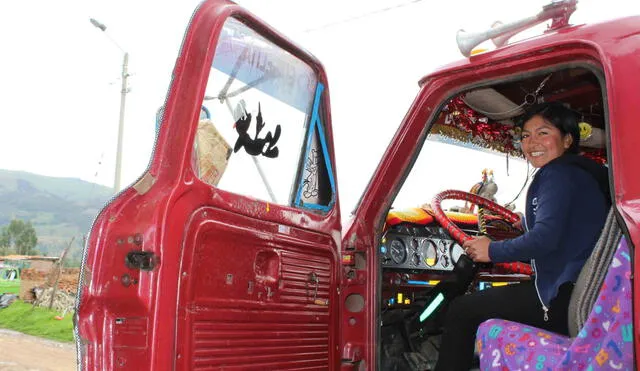 Camionera representó a las microempresarias peruanas en foro presidido por la reina de España