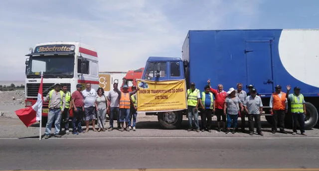 En Tacna camioneros chilenos apoyan protesta de sus pares peruanos