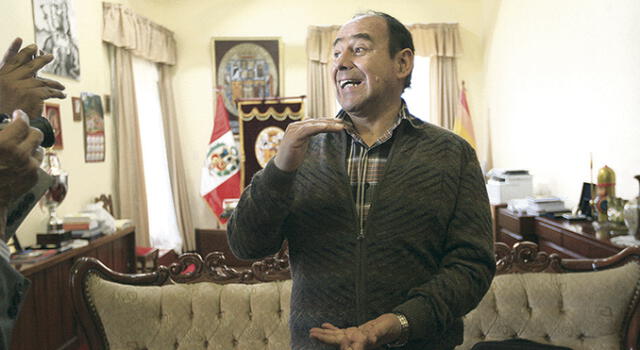 Cusco: Juez niega a Cáceres volver a ser rector de la Unsaac