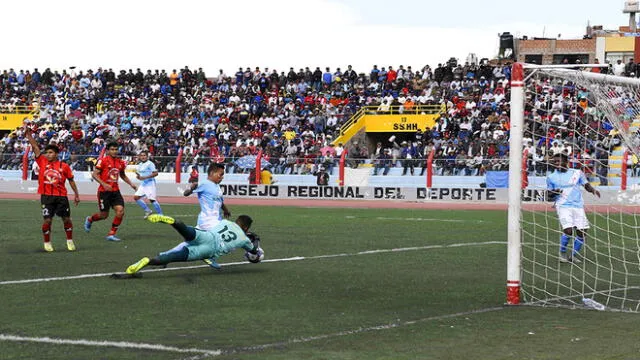 Alfonso Ugarte goleó 3-0 a J. María Arguedas