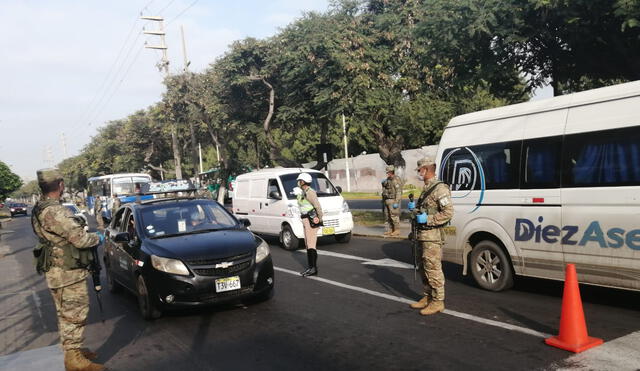 Trujillo: Ejército Peruano y Policía Nacional radicalizan medidas de control vehicular