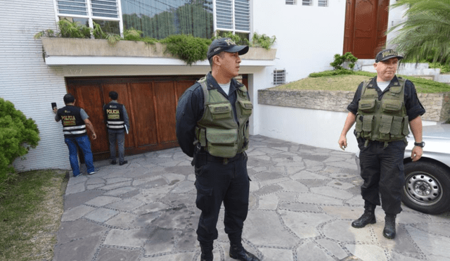 Policías lograron confirmar la presencia de Miguel Atala en su domicilio [VIDEO]