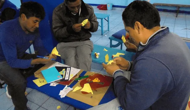 Junín: capacitan a internos de penales de Huancayo y Jauja en creación de negocios