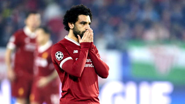Mohamed Salah recibe preocupante noticia a pocas horas del encuentro por Champions League