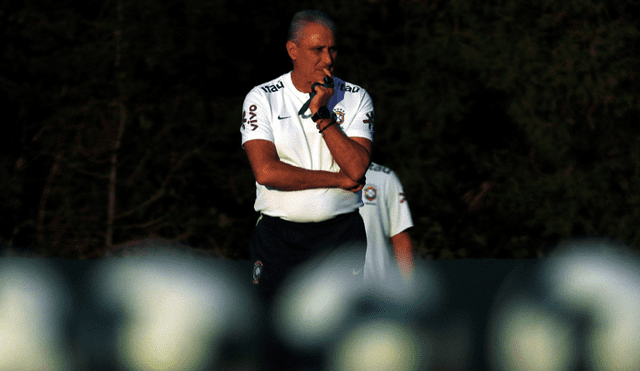 Paolo Guerrero fue dirigido por Tite en Corinthians durante los años 2012-2013 y 2015. (Foto: EFE).