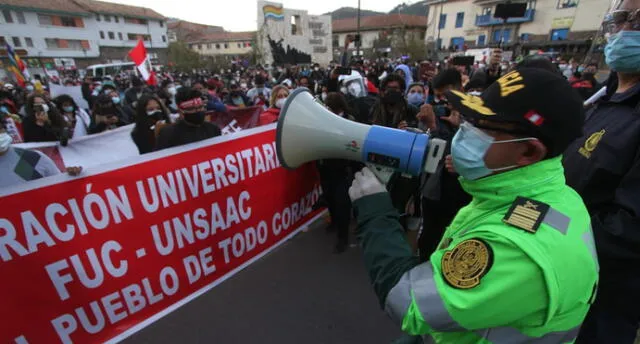 Manifestaciones inician en horas de la tarde en diversos puntos de Cusco.