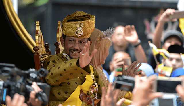 Brunéi da marcha atrás en ley que condenaba a lapidación a homosexuales