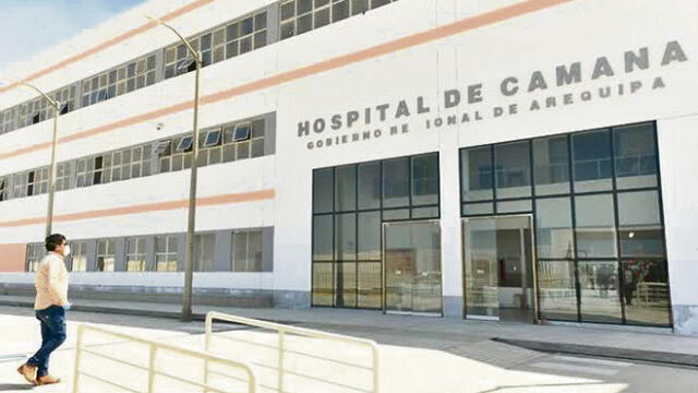 sin uso. Este hospital en Camaná es un elefante blanco