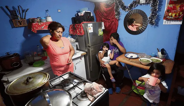 Ser inmigrante en Chile: Leonor “trabaja y vive como puede” por su familia