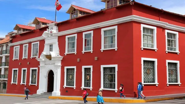 Sede del Poder Judicial en Puno.