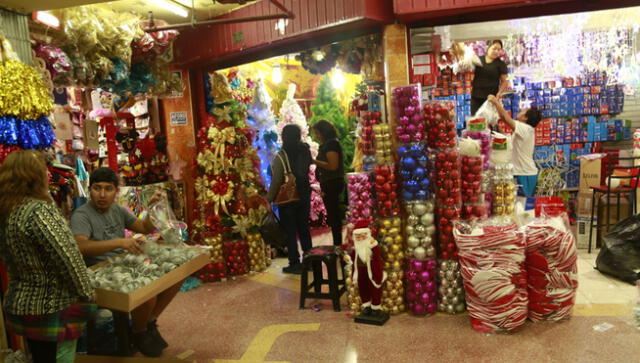 Peruanos realizaron más compras con tarjeta de crédito a falta de 3 días para Navidad