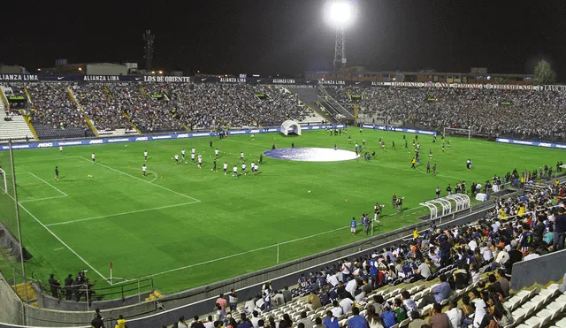 Se mudan. El estadio de Alianza Lima podría albergar la Copa Sudamericana siendo locales los albos.