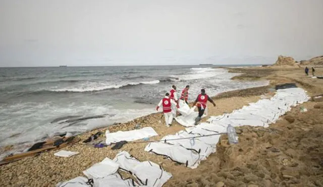 Mueren 74 inmigrantes al intentar cruzar el mar Mediterráneo 
