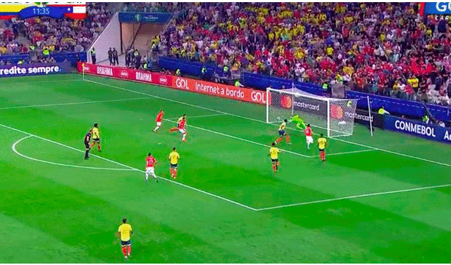 David Ospina salvó a Colombia del primer gol de gol de Chile con dos sensacionales atajadas. | Foto: Caracol TV
