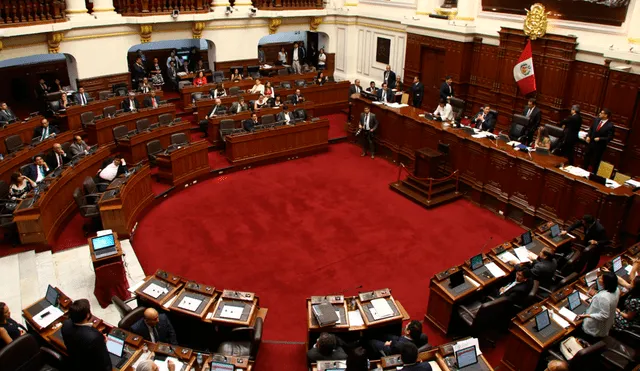Congreso inicia sesión del Pleno Mujer con 60 parlamentarios [EN VIVO]