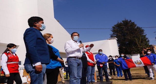 Presidente Martín Vizcarra entregó el Centro de Atención para pacientes con coronavirus.