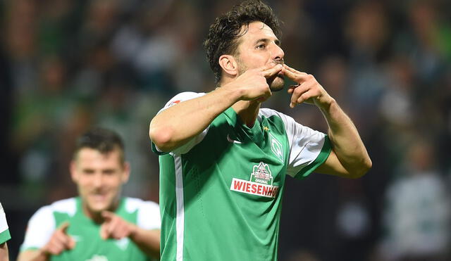 Werder Bremen despidió a Pizarro