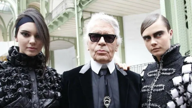 Muere Karl Lagerfeld, el diseñador de moda más famoso en la industria