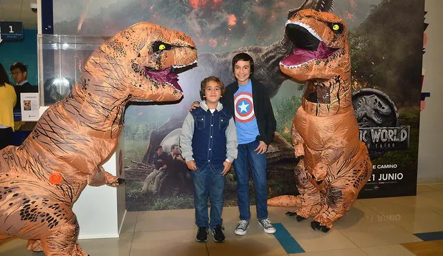"Jurassic World 2": estos famosos llegaron al avant premiere de la  esperada cinta