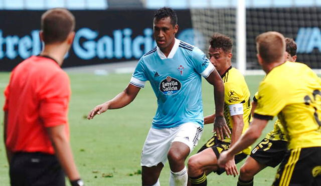 Más allá de su error, Renato Tapia jugó un partido aceptable. Foto: Celta de Vigo.