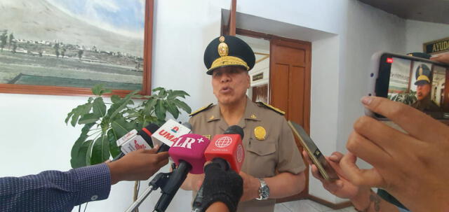 Jefe de la IX Macro Región Policial de Arequipa, general PNP Miguel Cayetano. Foto: Leonela Aquino/ URPI-LR