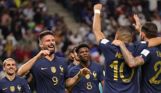 Con doblete de Giroud, y un gol de Mbappé, los franceses iniciaron con el pie derecho la Copa del Mundo. Foto: EFE