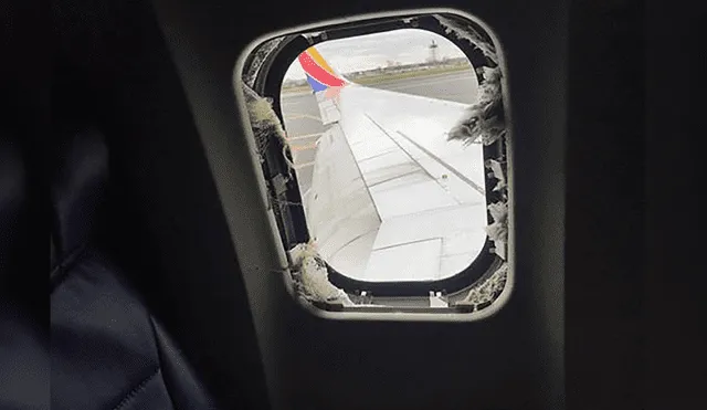 EE.UU.: el espeluznante momento en avión luego que una pasajera fuera succionada [VIDEO]