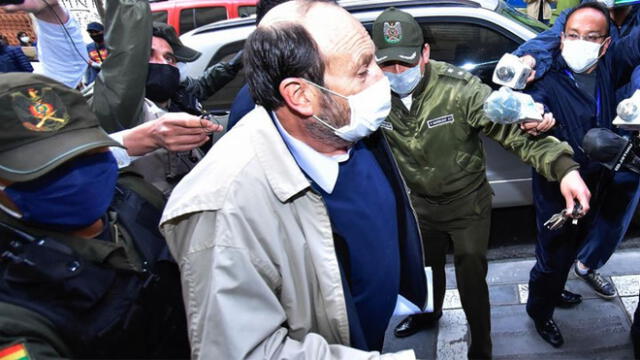 El exminsitro de Salud Marcelo Navajas, es llevado a su audiencia cautelar por supuesta participación en la contratación para la compra de respiradores en España