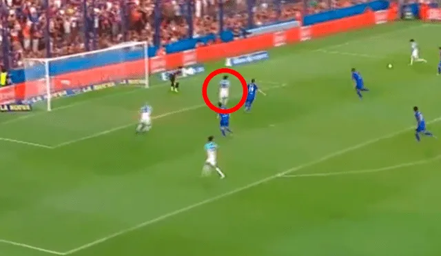 Racing vs Tigre: Cvitanich desperdició clara chance de gol bajo el arco [VIDEO]