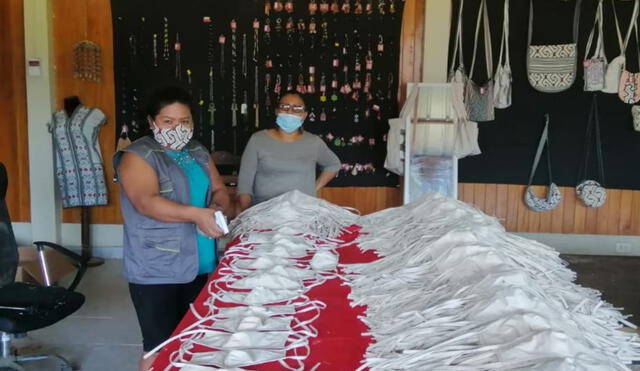 Confección de mascarillas genera emprendimiento entre mujeres de comunidades indígenas. Foto: Andina.