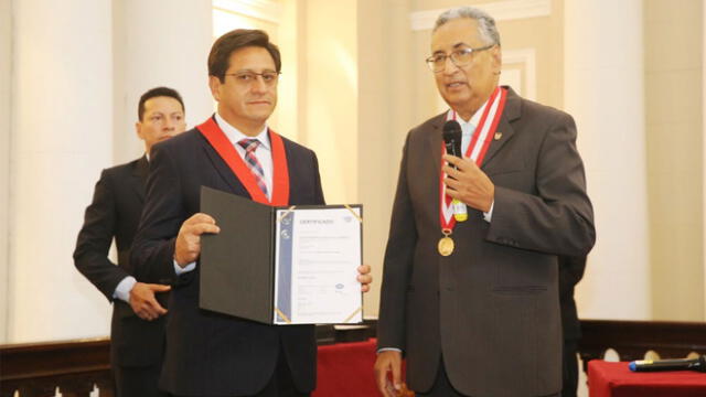 Presidente electo del Poder Judicial entregó certificación iso 9001: 2015 a gestión en Cajamarca