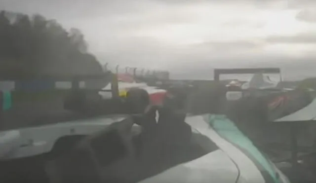 YouTube: Impresionante video muestra choque entre dos vehículos de carrera de Fórmula 4