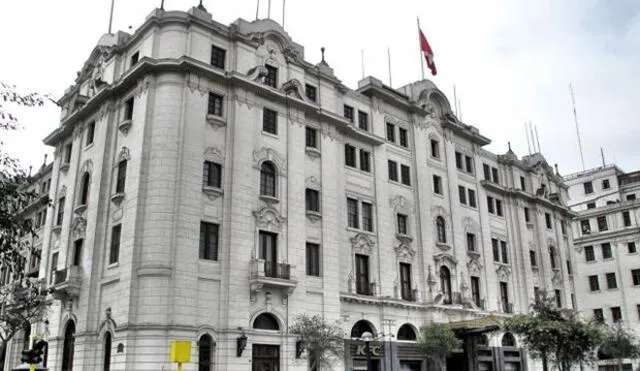 SAT afirma que suspensión de remate del Hotel Bolivar fue solo temporal