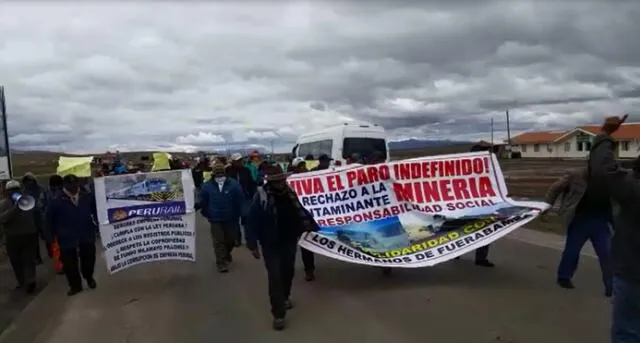En Arequipa toman Interoceánica en solidaridad con comuneros de Fuerabamba