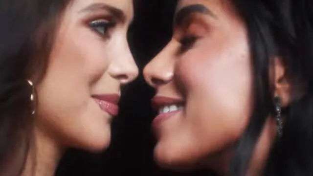 Anitta y Greeicy Rendón son viral en YouTube por excesivo contacto físico en videoclip 