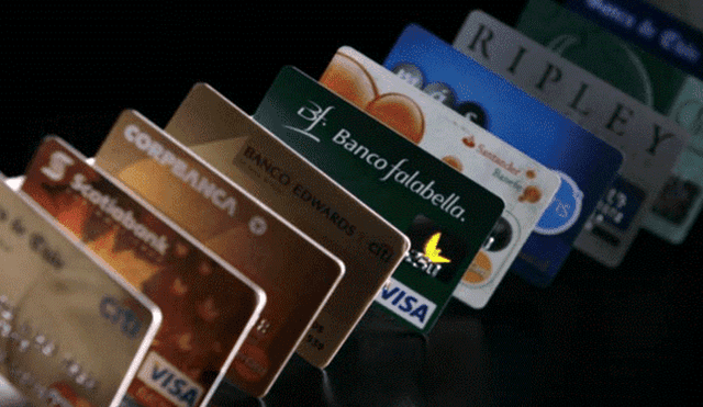 ¿Sacarás una tarjeta de crédito? Conoce qué banco te cobra más intereses