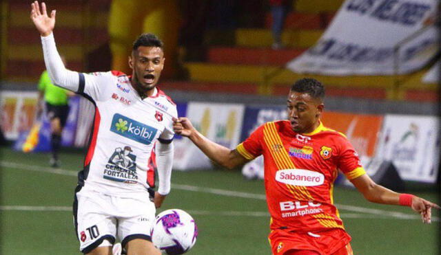 Herediano deberá remontar la serie contra Alajulense para ganar el título. Foto: Liga Promérica