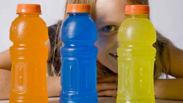 Minsa advierte que consumo de bebidas hidratantes en escolares puede causar obesidad y sobrepeso