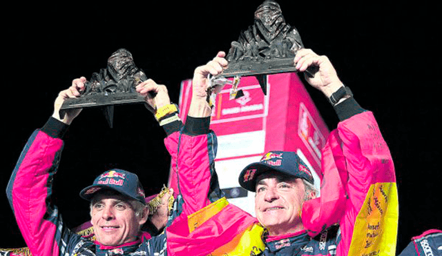 Triunfador. Carlos Sainz y Lucas Cruz ganan su tercer Dakar con tres autos distintos.