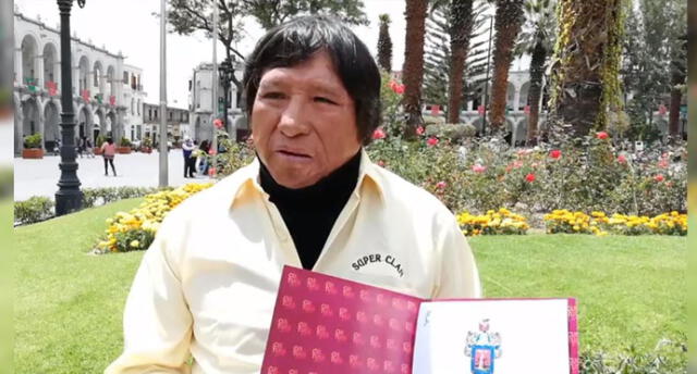 Municipio de Arequipa da reconocimiento a polémico cantante y expresidiario “Chacawalter”