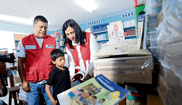 Control. Ministra Pablo pidió a padres elegir bien los colegios. (Foto: Andina)