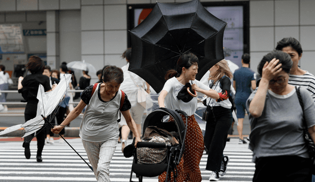 Tifón Jebi en Japón se cobra la vida de las primeras 8 personas [VIDEO]