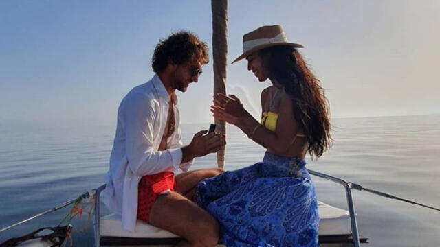 El español hizo la proposición durante la celebración de cumpleaños de su pareja. | Foto: Instagram
